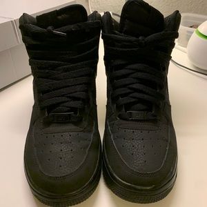 Black suede air forces.